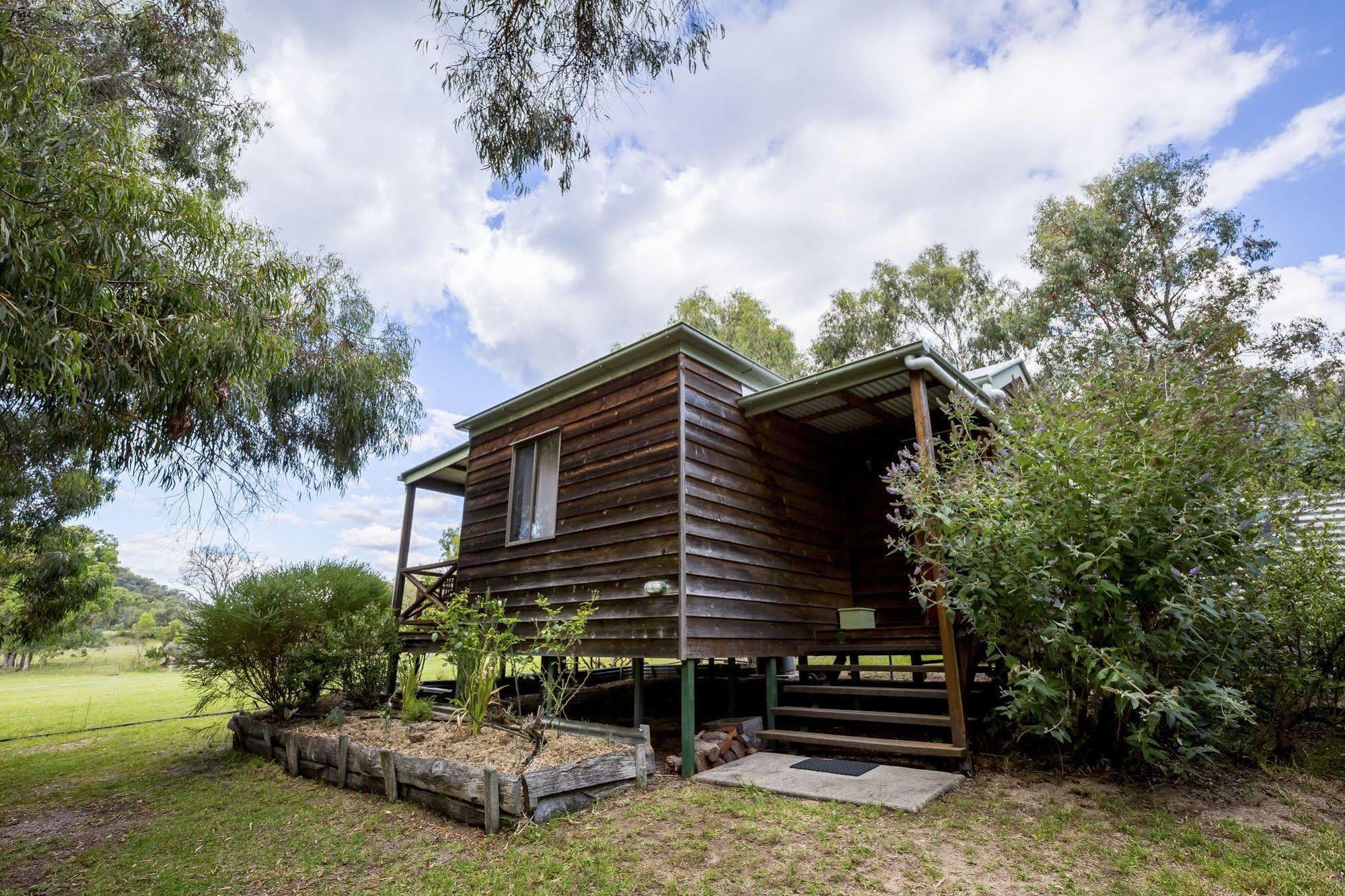 Wisteria Cottage Wyberba Экстерьер фото