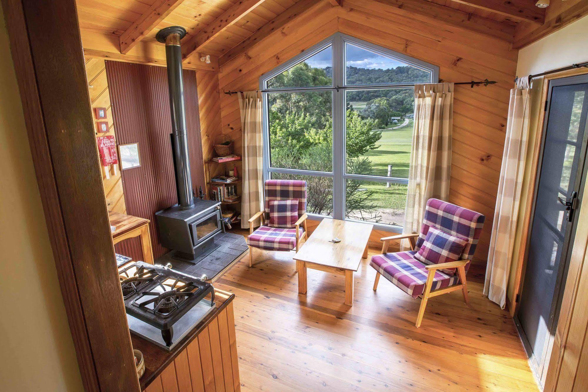 Wisteria Cottage Wyberba Экстерьер фото