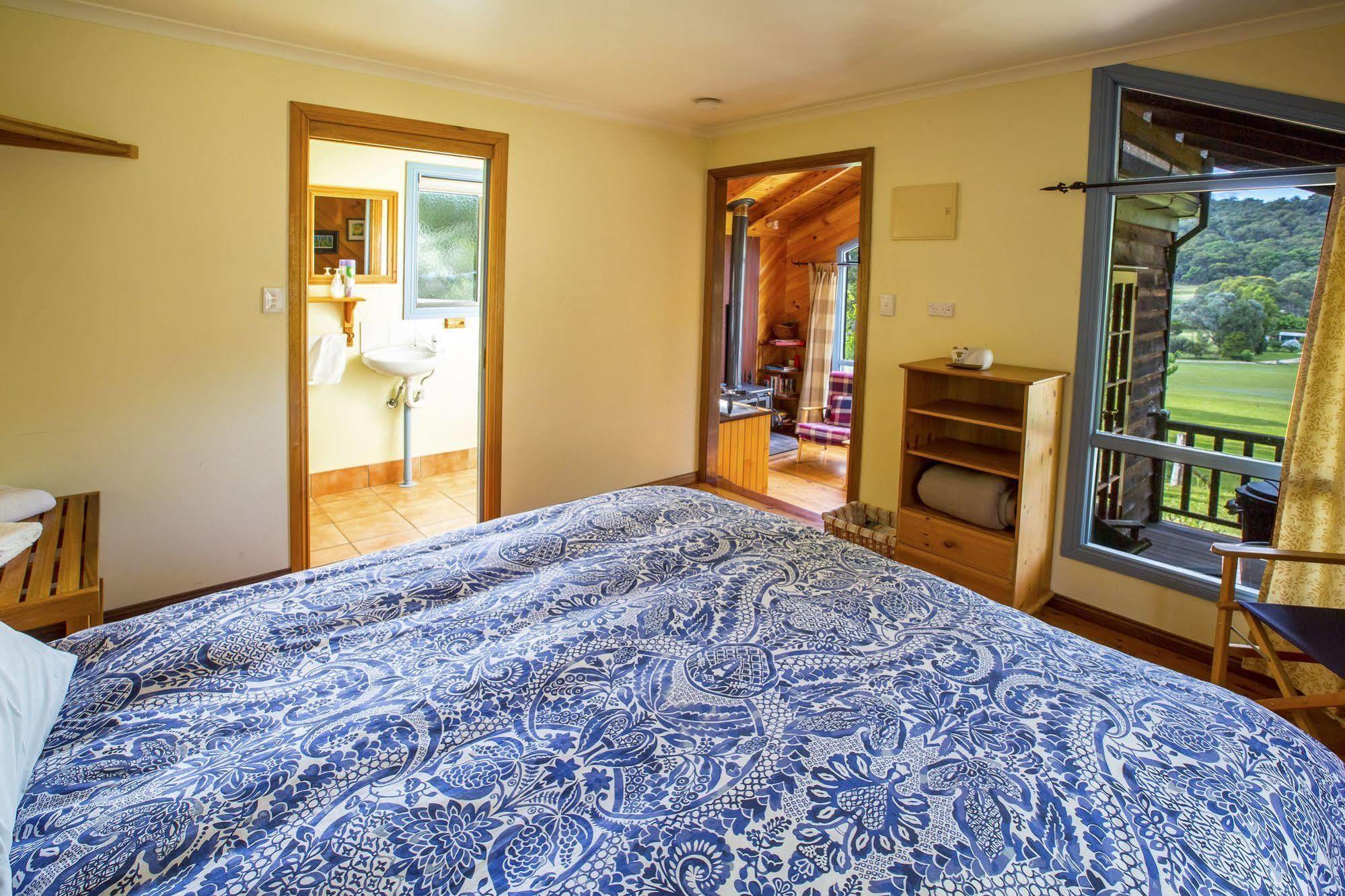 Wisteria Cottage Wyberba Экстерьер фото