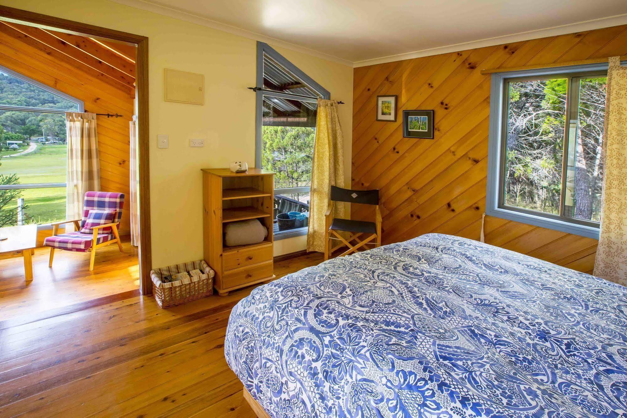 Wisteria Cottage Wyberba Экстерьер фото