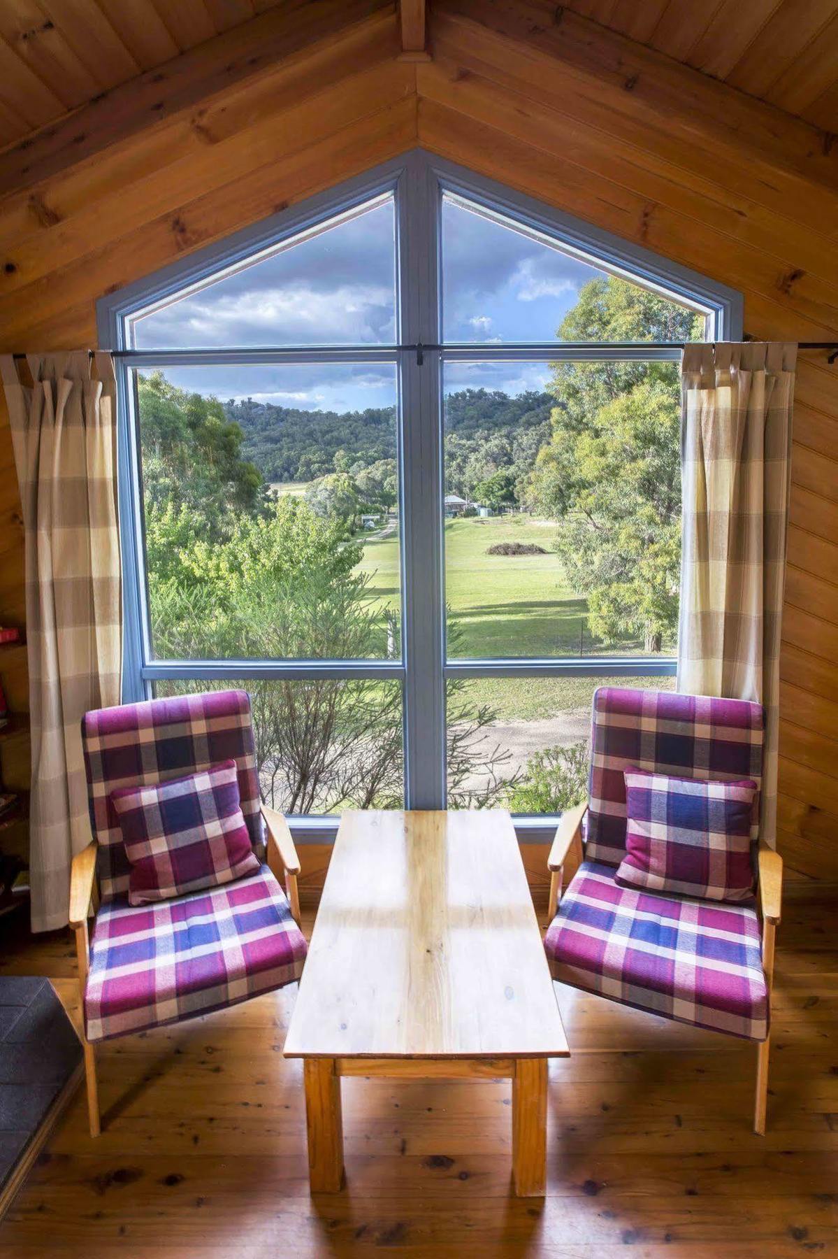 Wisteria Cottage Wyberba Экстерьер фото